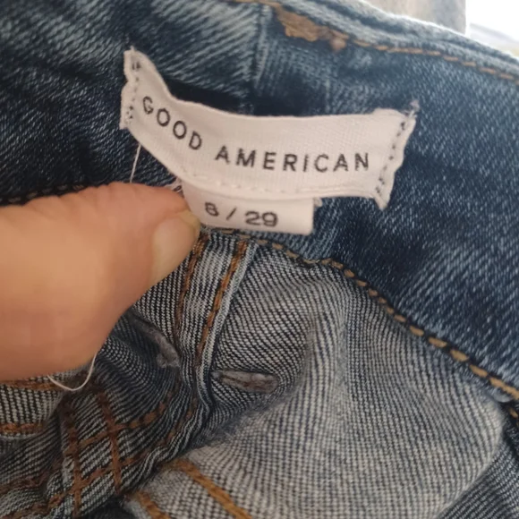 Good American 98%organic Cotton High Waist Raw Hem Skinny Jeans - Size 8 - Picture 2 of 8